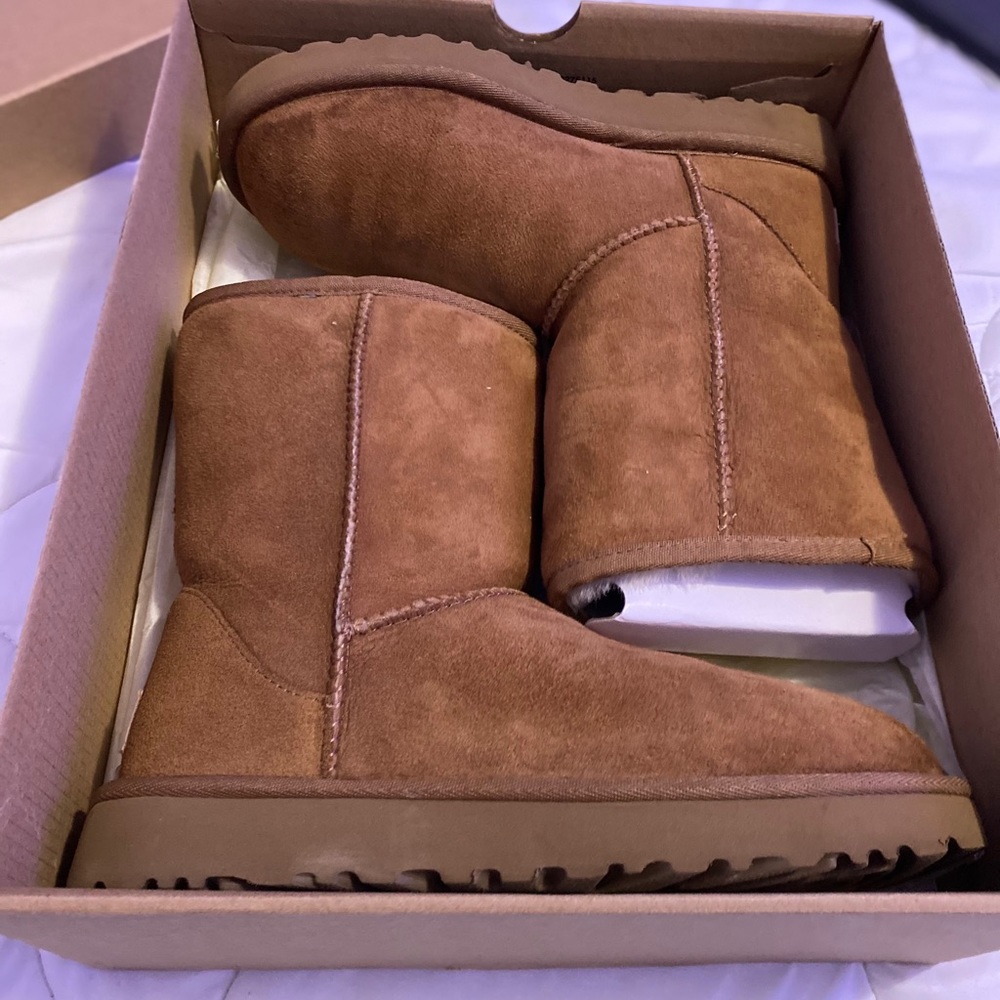 Ugg